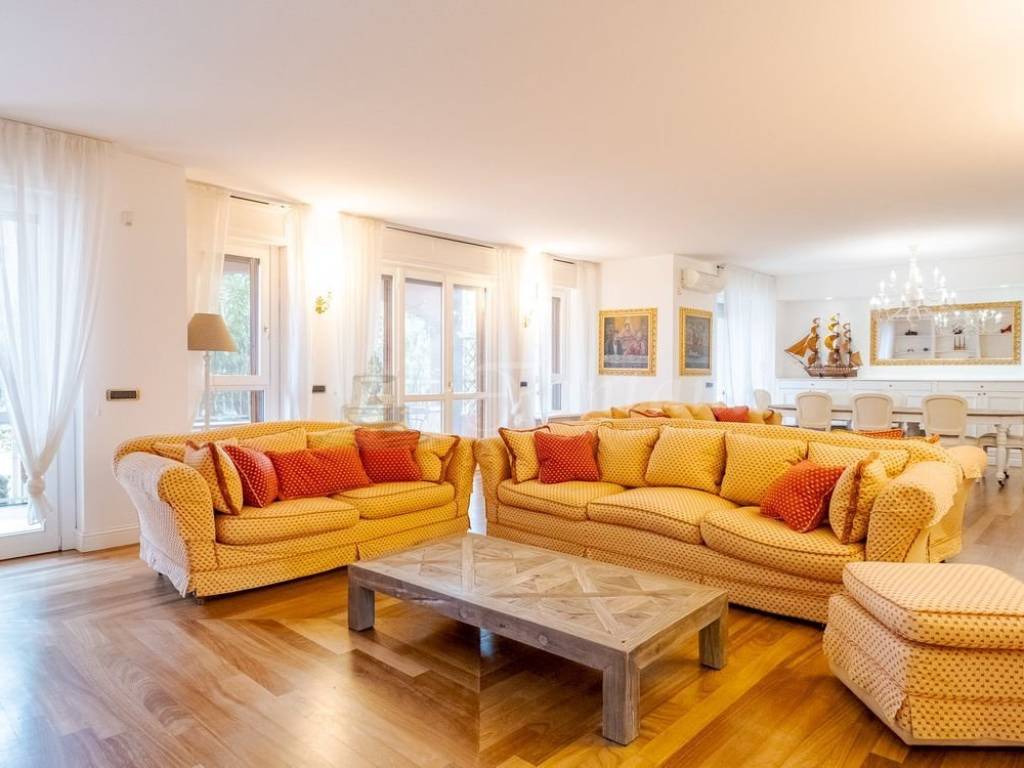 appartamento in vendita a Milano in zona San Siro