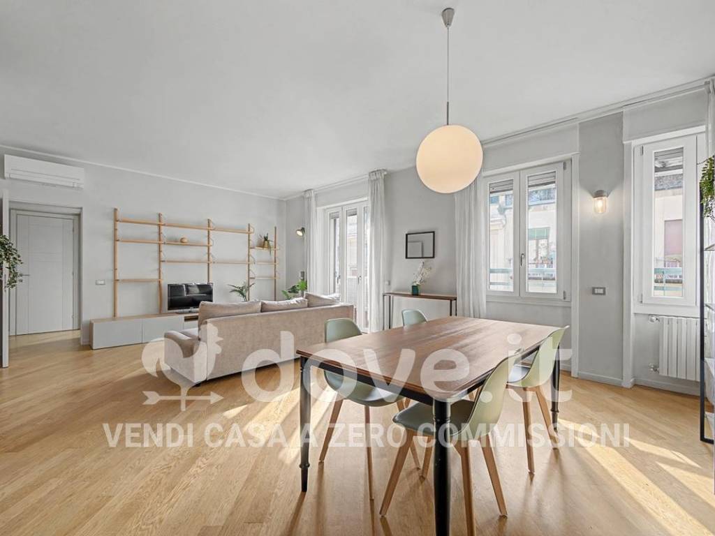 appartamento in vendita a Milano in zona Città Studi