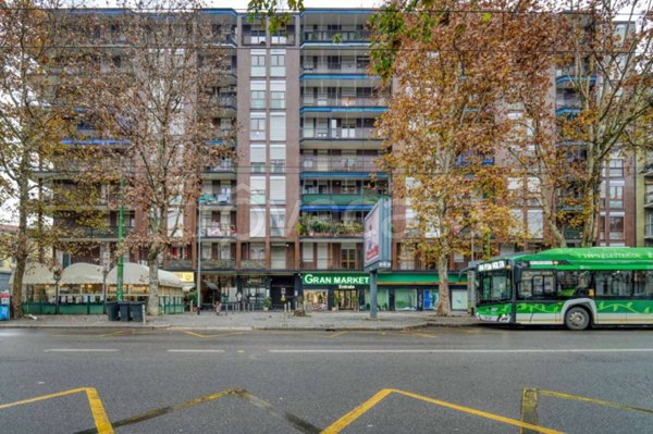 appartamento in vendita a Milano in zona Corvetto