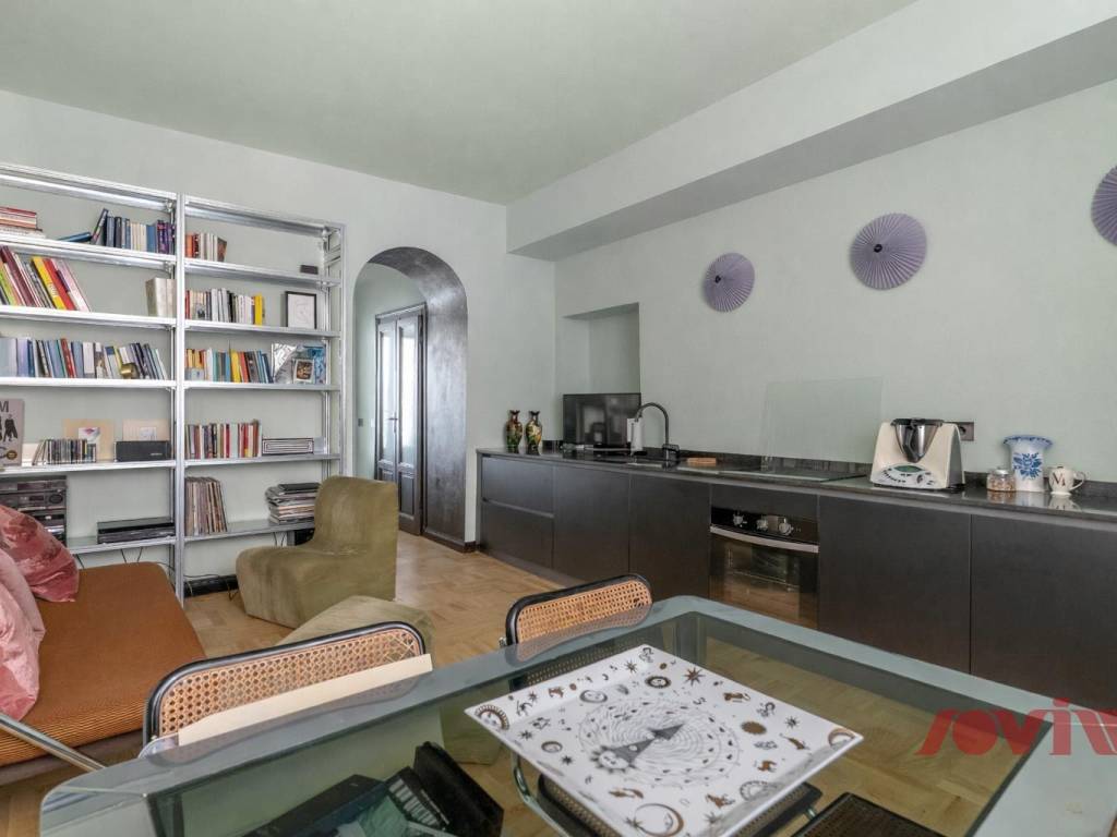 appartamento in vendita a Milano in zona Corvetto