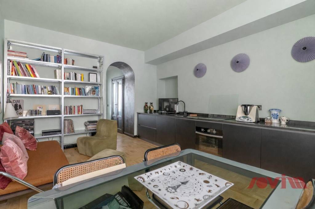 appartamento in vendita a Milano in zona Corvetto