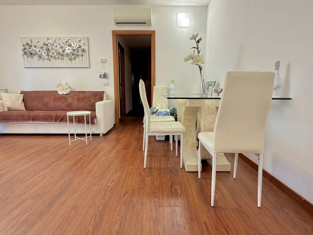 appartamento in vendita a Milano in zona Chiesa Rossa