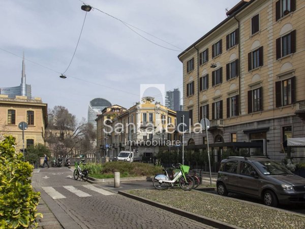 appartamento in vendita a Milano in zona Brera
