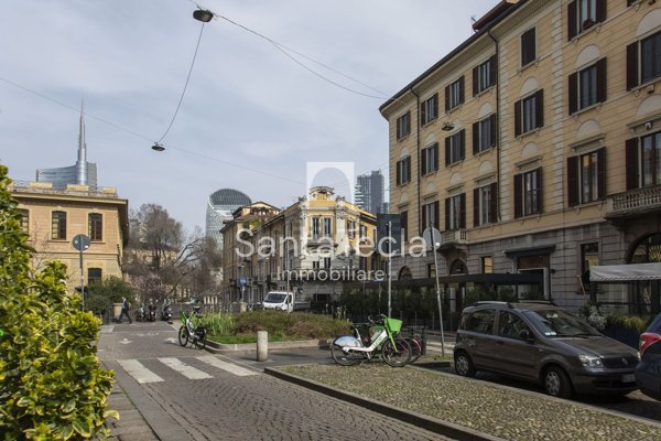 appartamento in vendita a Milano in zona Brera