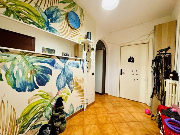 appartamento in vendita a Milano in zona Baggio