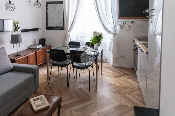 appartamento in vendita a Milano in zona Isola