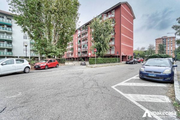 appartamento in vendita a Milano in zona Chiesa Rossa