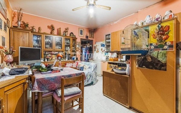 appartamento in vendita a Milano in zona Piazzale Lodi