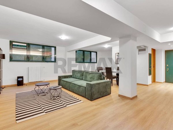 appartamento in vendita a Milano in zona Porta Ticinese