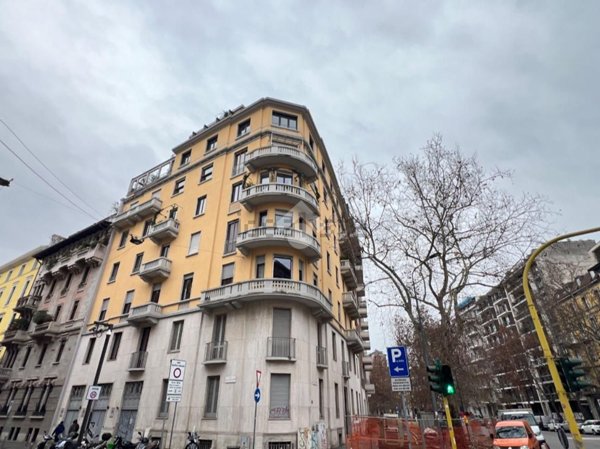 appartamento in vendita a Milano in zona Sempione