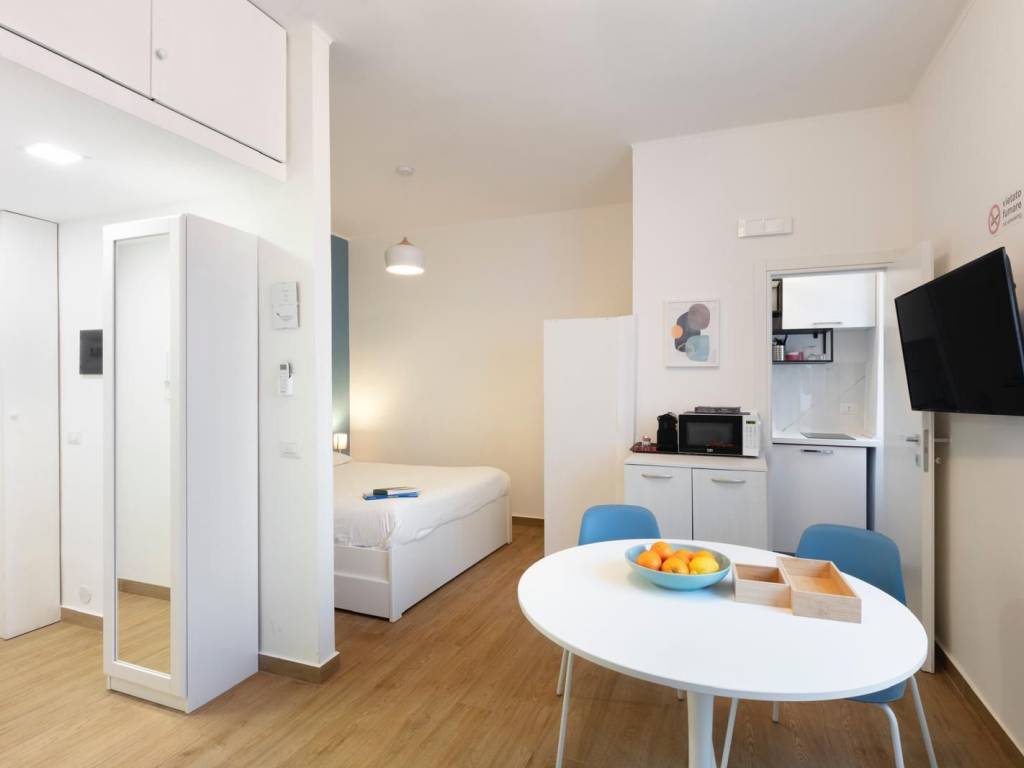 appartamento in vendita a Milano in zona Città Studi