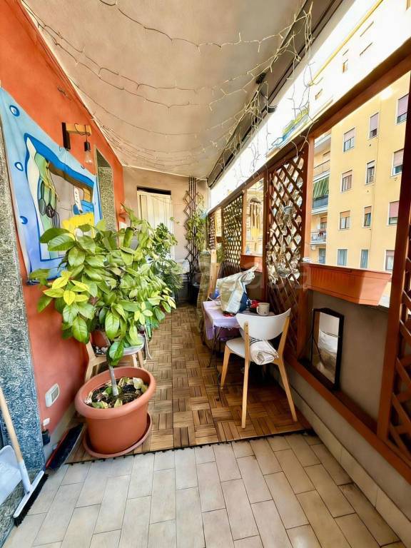 appartamento in vendita a Milano in zona Dergano