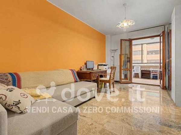 appartamento in vendita a Milano in zona Adriano