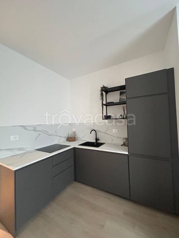 ufficio in vendita a Milano in zona Maggiolina