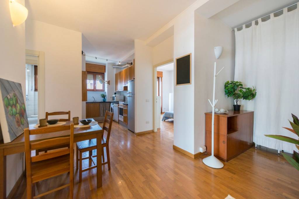 appartamento in vendita a Milano in zona Città Studi