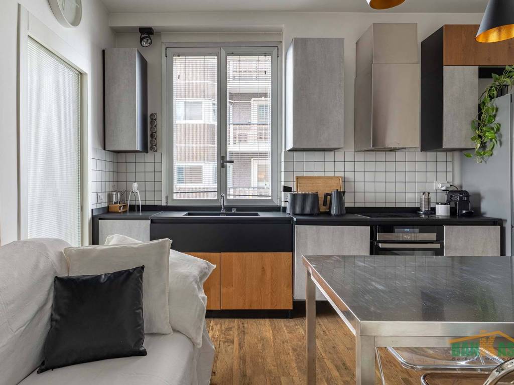 appartamento in vendita a Milano in zona Isola