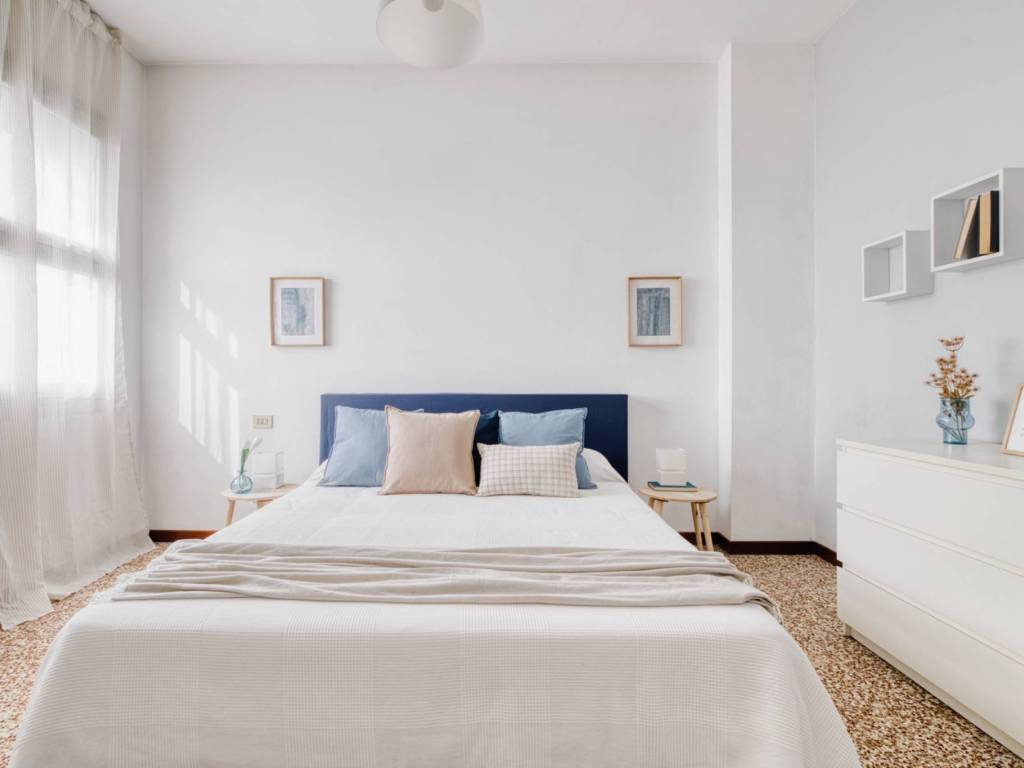 appartamento in vendita a Milano in zona Isola