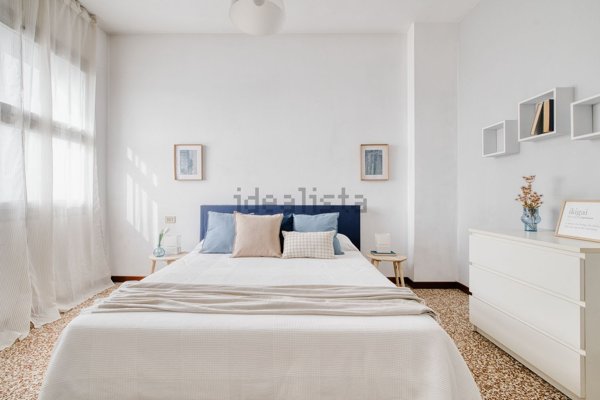 appartamento in vendita a Milano in zona Isola