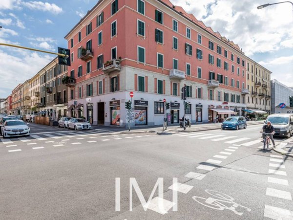 appartamento in vendita a Milano in zona Solari