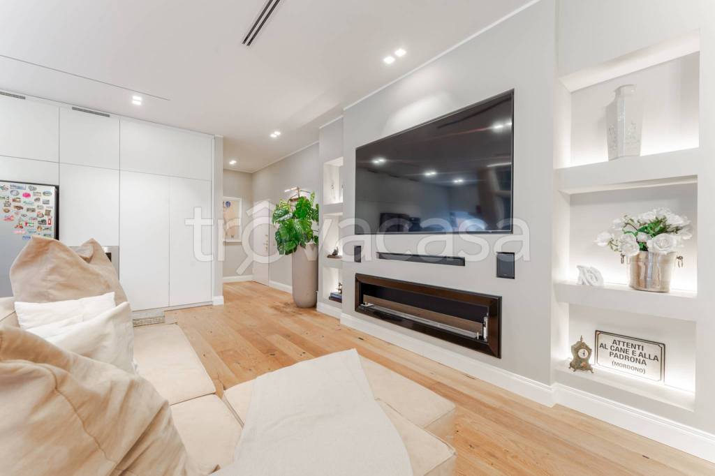 appartamento in vendita a Milano in zona Centro Storico