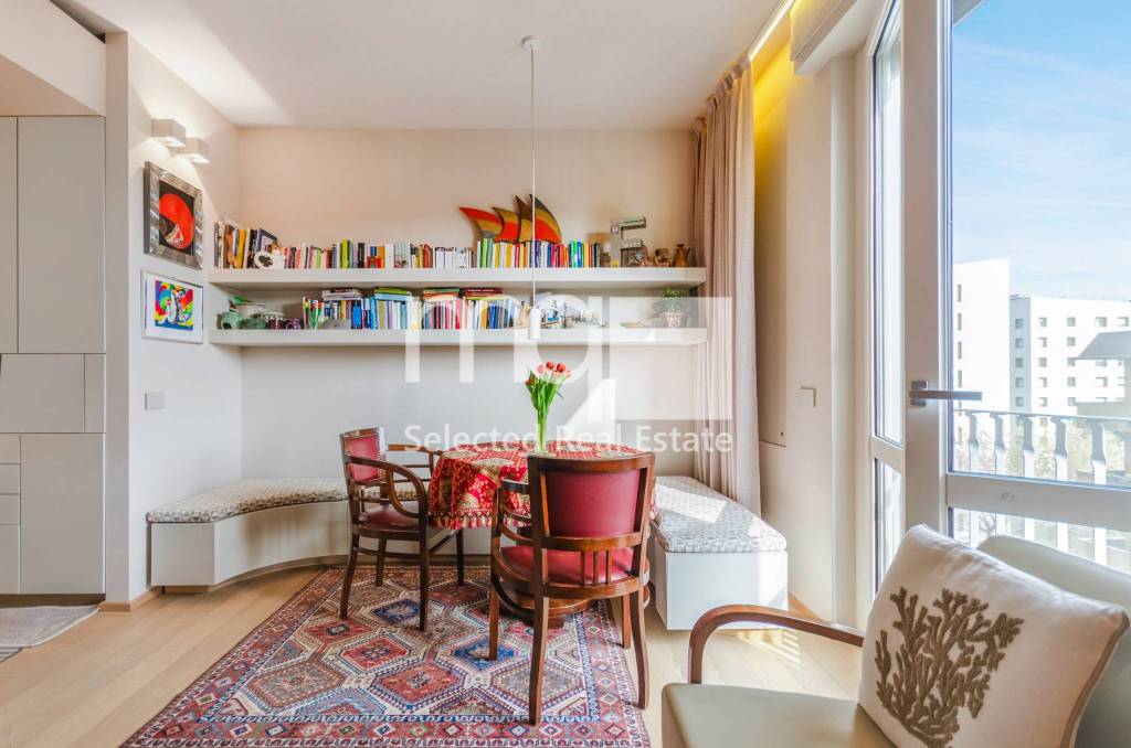 appartamento in vendita a Milano in zona Lorenteggio