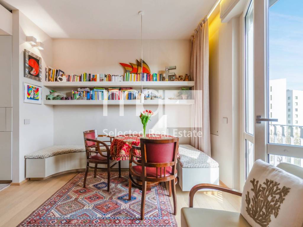 appartamento in vendita a Milano in zona Lorenteggio