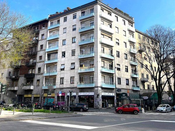 negozio in vendita a Milano in zona Città Studi