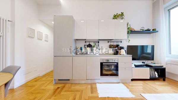 appartamento in vendita a Milano in zona Il Portello