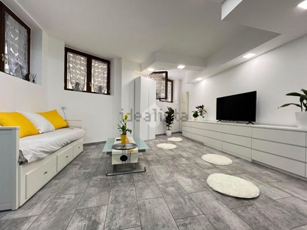 appartamento in vendita a Milano in zona Affori