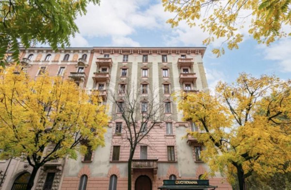 appartamento in vendita a Milano in zona Sempione