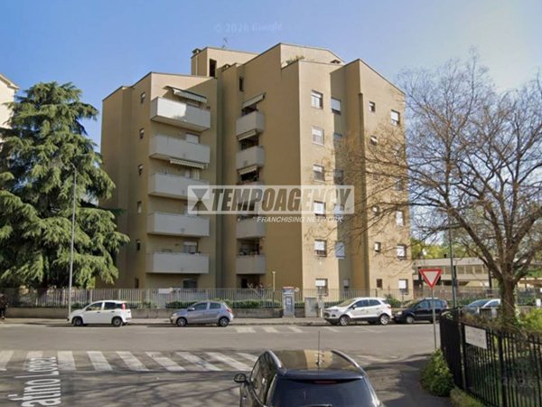 appartamento in vendita a Milano in zona Quarto Oggiaro