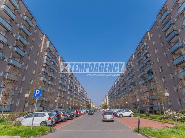 appartamento in vendita a Milano in zona Quarto Oggiaro