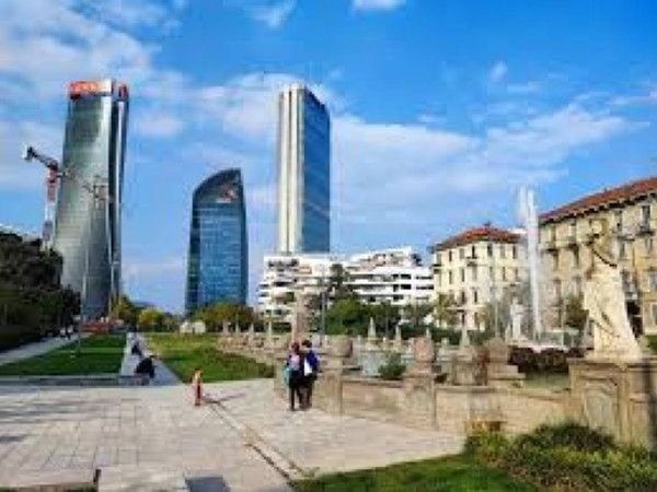 casa indipendente in vendita a Milano