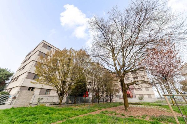 appartamento in vendita a Milano in zona Vigentino