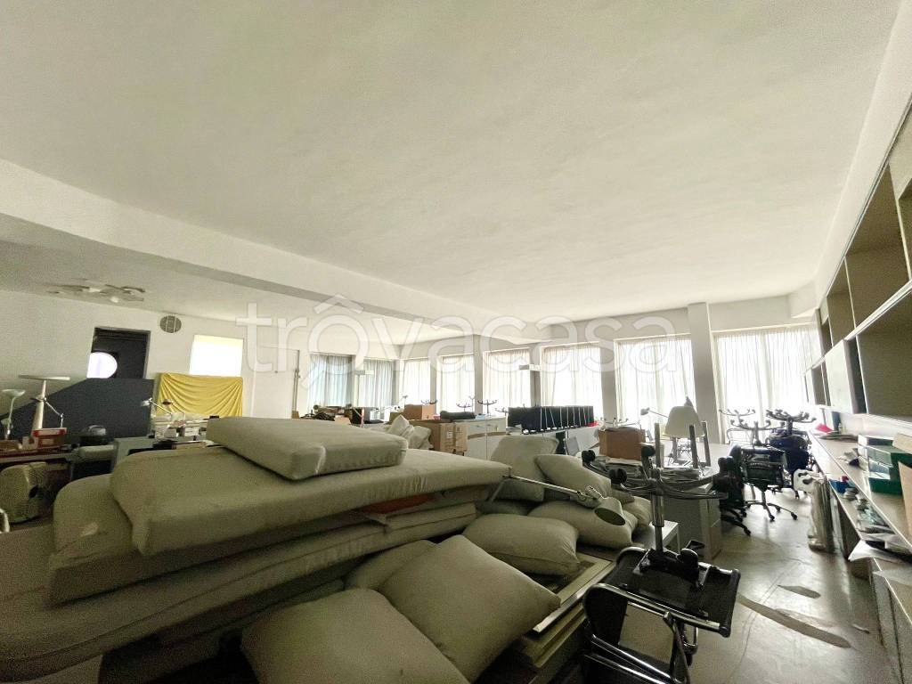appartamento in vendita a Milano in zona Crescenzago