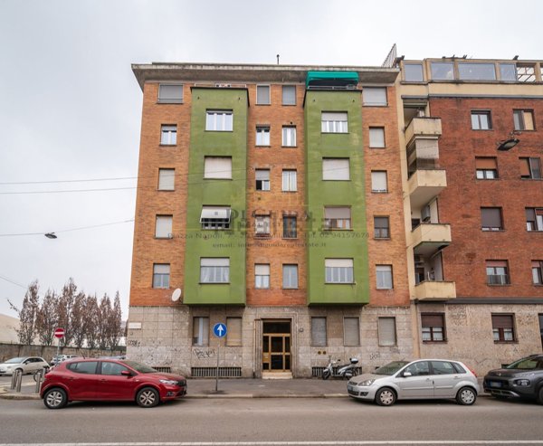 appartamento in vendita a Milano in zona Villapizzone