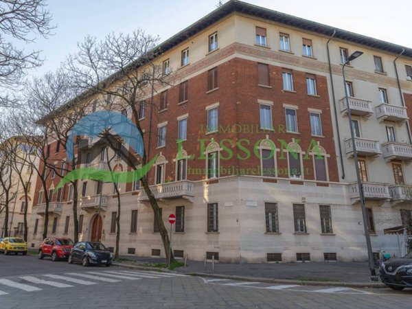 appartamento in vendita a Milano in zona Città Studi