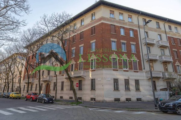 appartamento in vendita a Milano in zona Città Studi