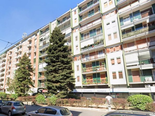 appartamento in vendita a Milano in zona Vigentino