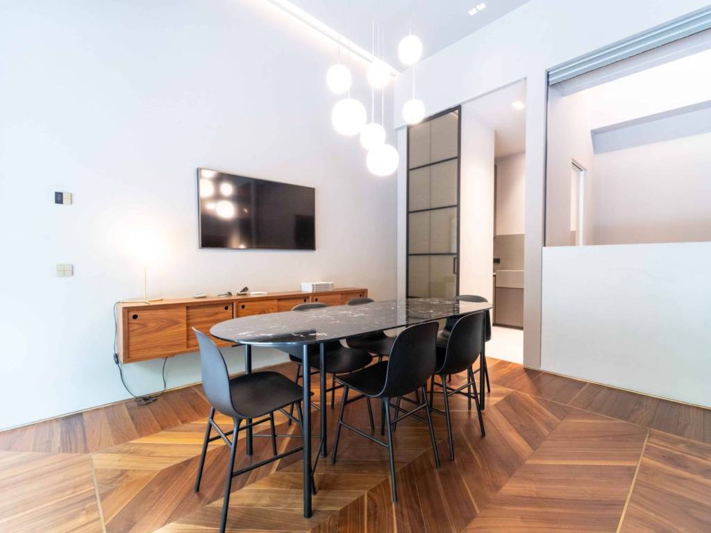 negozio in vendita a Milano in zona Città Studi