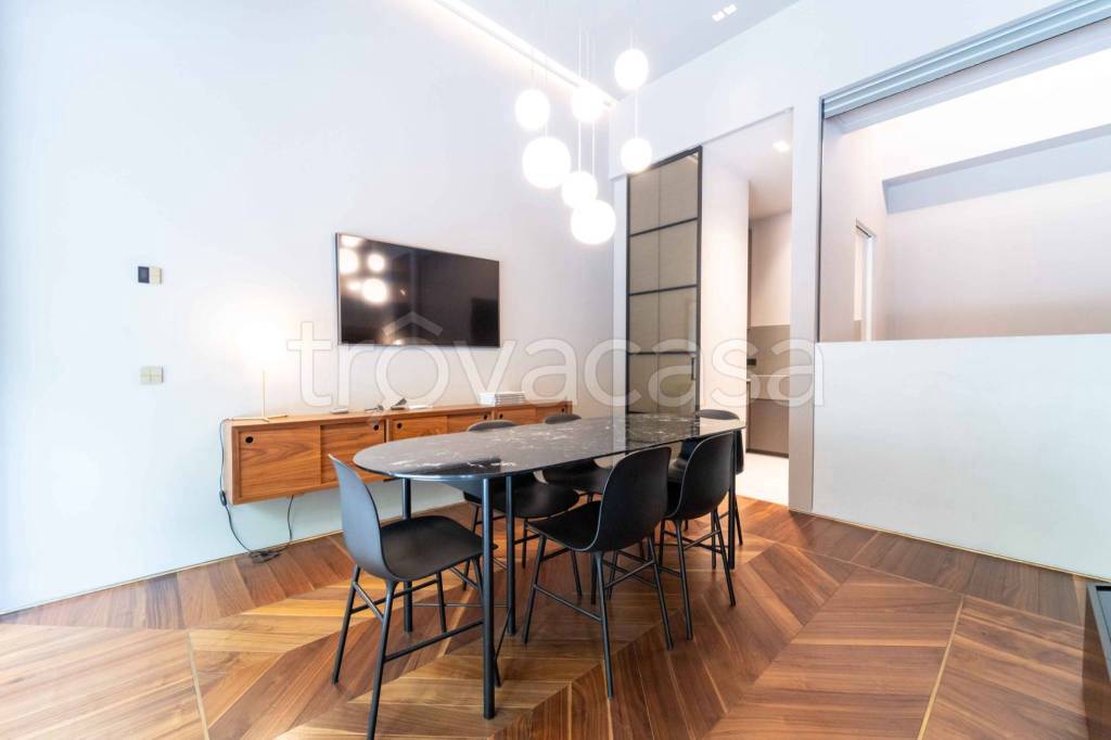 negozio in vendita a Milano in zona Porta Venezia