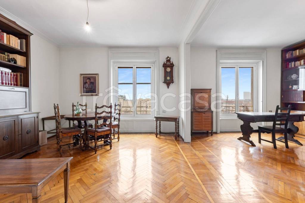 appartamento in vendita a Milano in zona Dergano