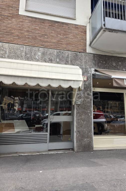 negozio in vendita a Milano