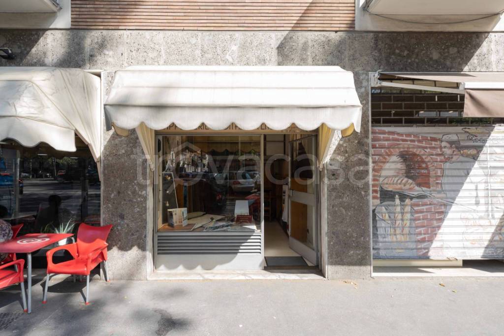 negozio in vendita a Milano