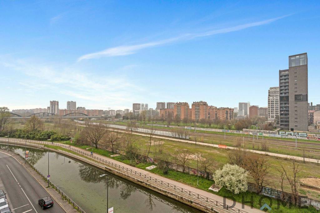 appartamento in vendita a Milano in zona San Cristoforo