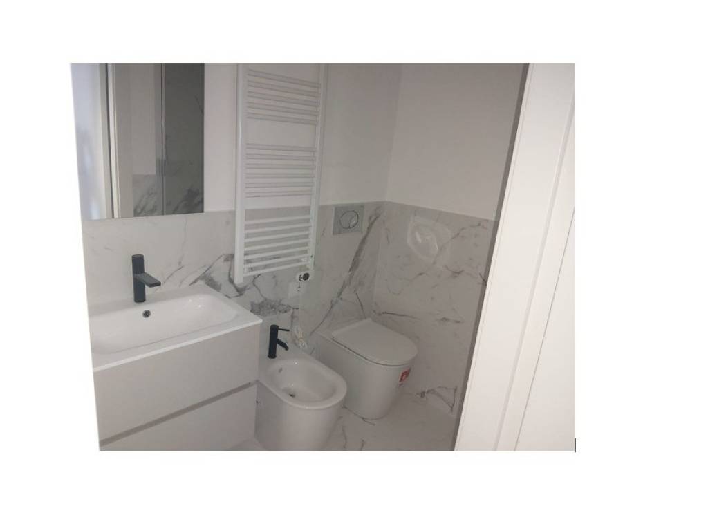 appartamento in vendita a Milano in zona Vigentino