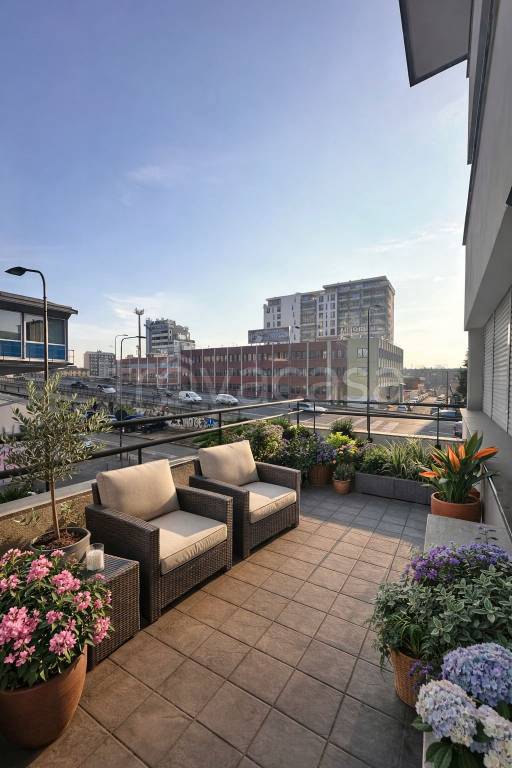 appartamento in vendita a Milano in zona Solari