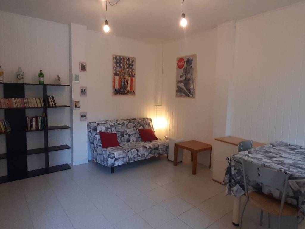 appartamento in vendita a Milano in zona Crescenzago