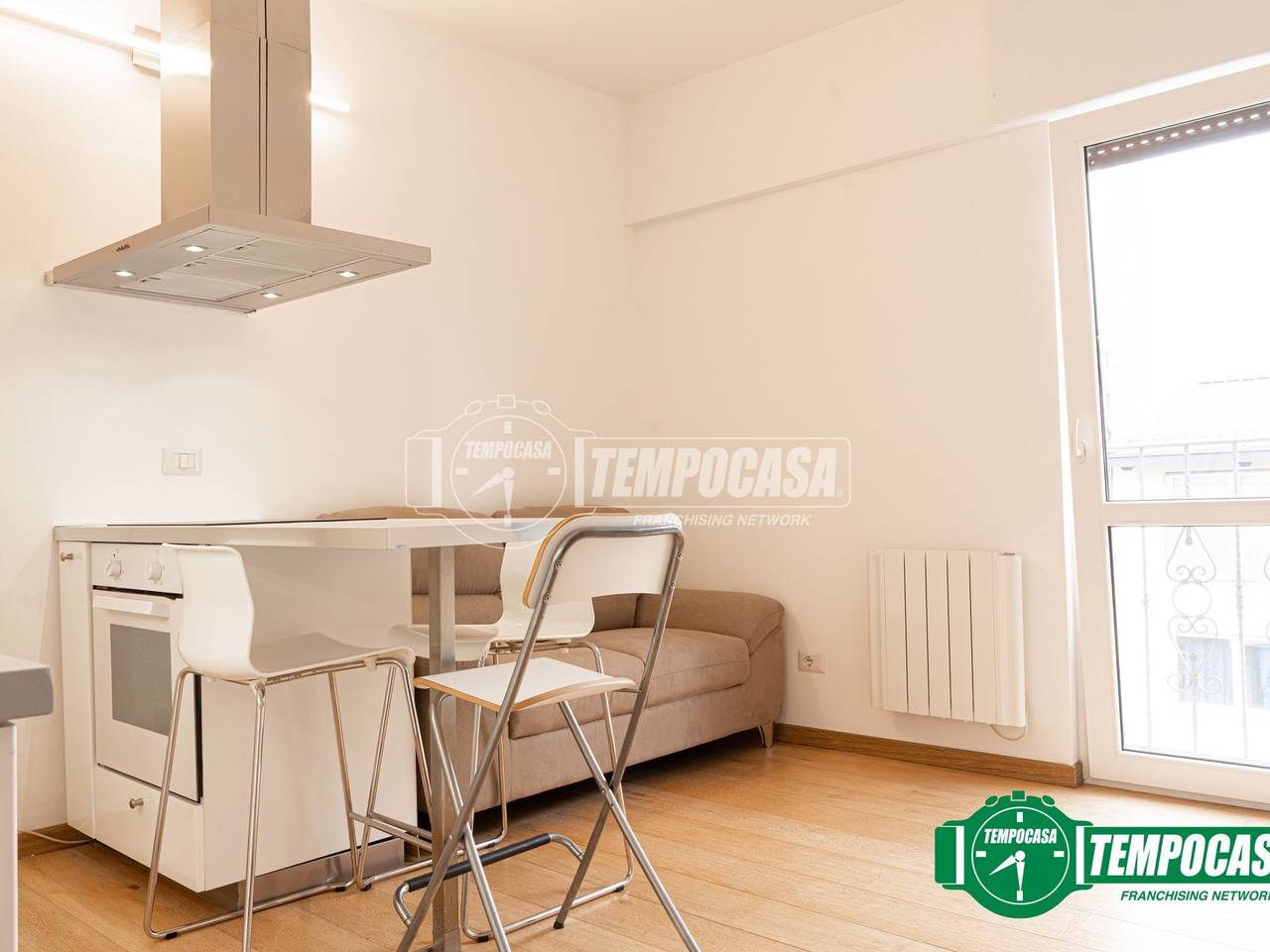 appartamento in vendita a Milano in zona Ghisolfa