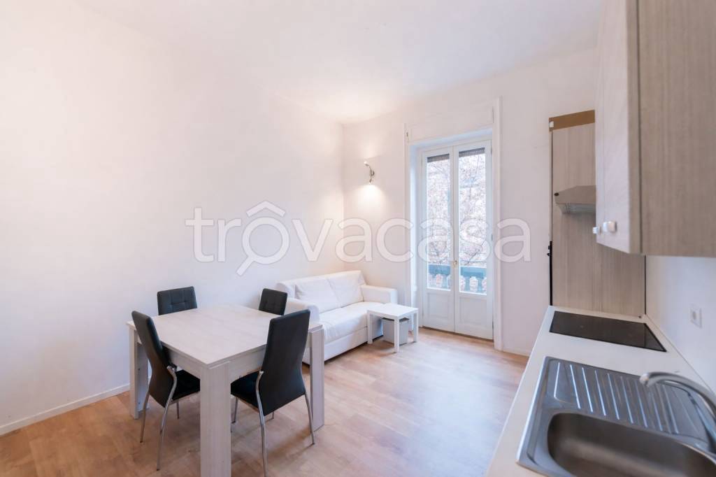 appartamento in vendita a Milano in zona Città Studi